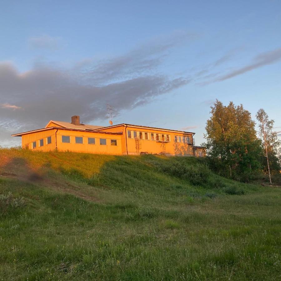 Kuttainen Lodge Karesuando Exterior foto